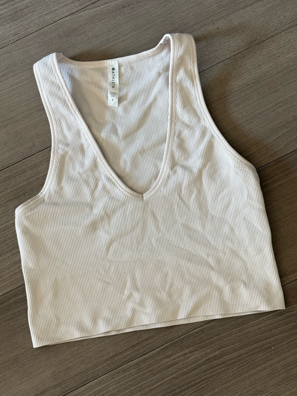 Athleta White Ribbed V-Neck Cropped Tank